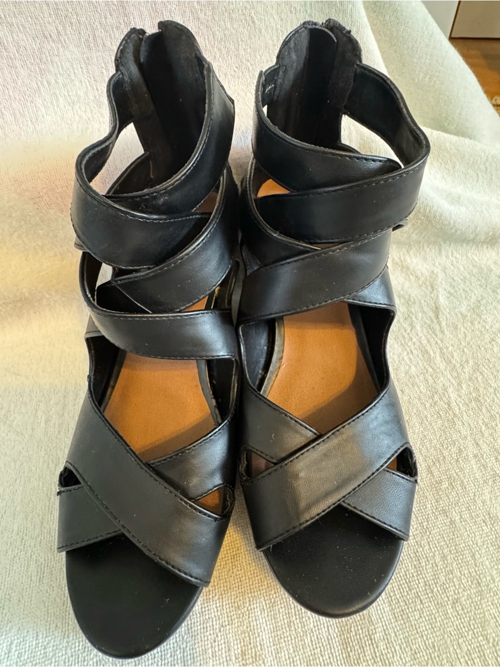 Women's Black Strappy Heel Sandals